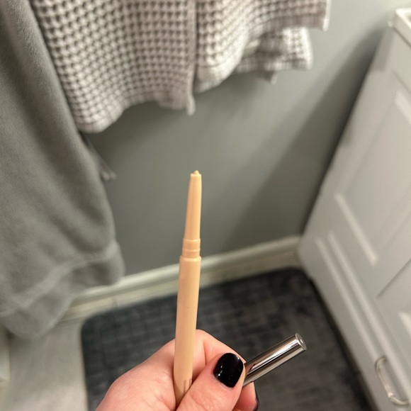 Mac Colour Excess Blemish Coverup - Picture 4 of 4